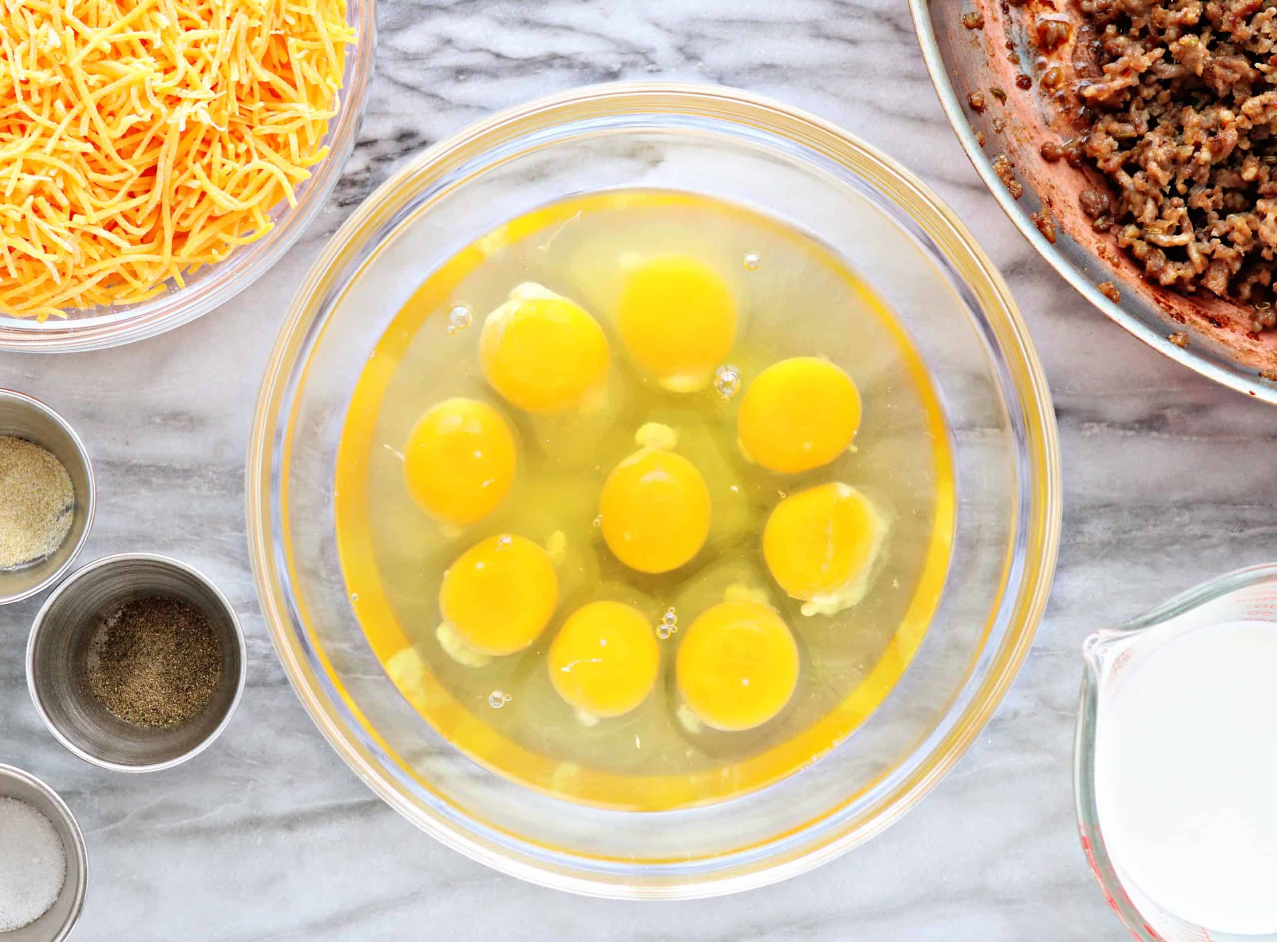 Change up your breakfast routine with this amazing Breakfast Tater Tot Casserole! tater tot hot dish, tater tot casserole, breakfast casserole, breakfast tater tot casserole, tater tots, breakfast recipes, eggs, iambaker Simple Ingredients for Breakfast Tater Tot Casserole